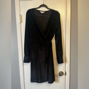 Pepaloves long sleeve velvet wrap dress